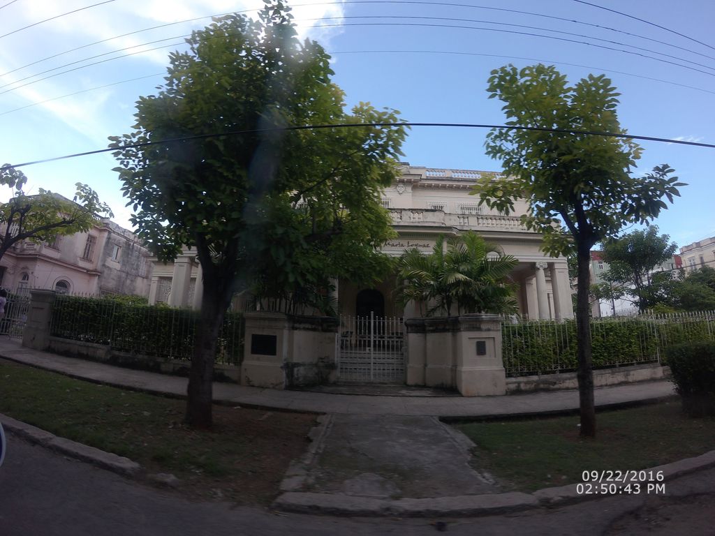 Centro Cultural Dulce María Loynaz